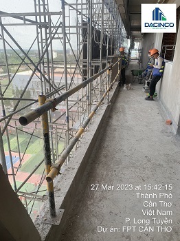 Chân lan can tạm 1000